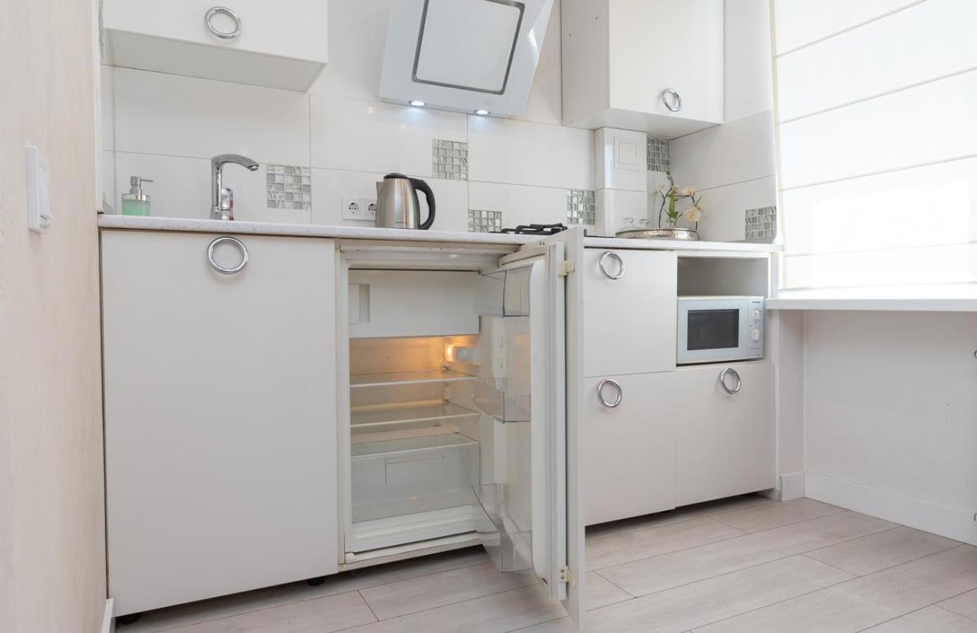 Ferienwohnung Flat24 On Lesi Ukrainki 3 Kiew Exterior foto